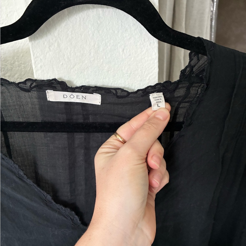 Doen Elayne top black size large - Picture 6 of 7